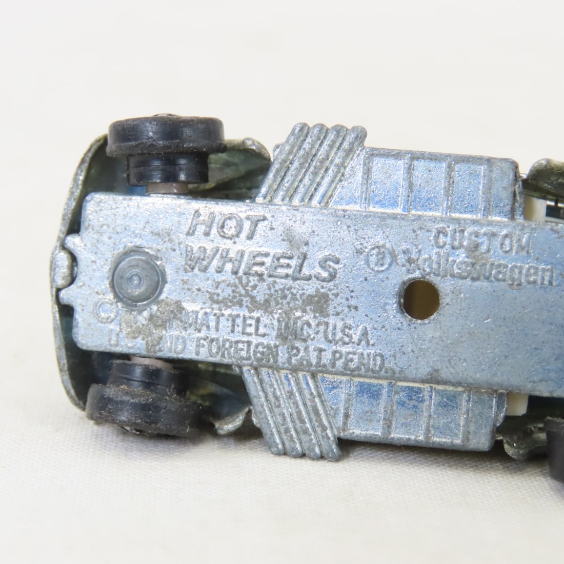 1968 Hot Wheels Redline Olive Custom Volkswagen - 9