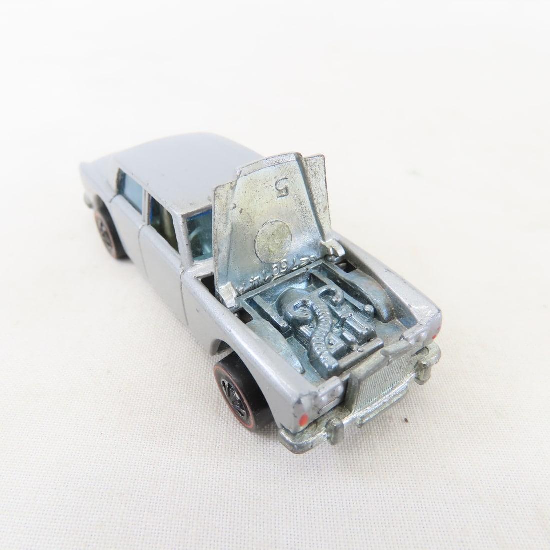 Hot Wheels Redline Rolls Royce & Torero - 15