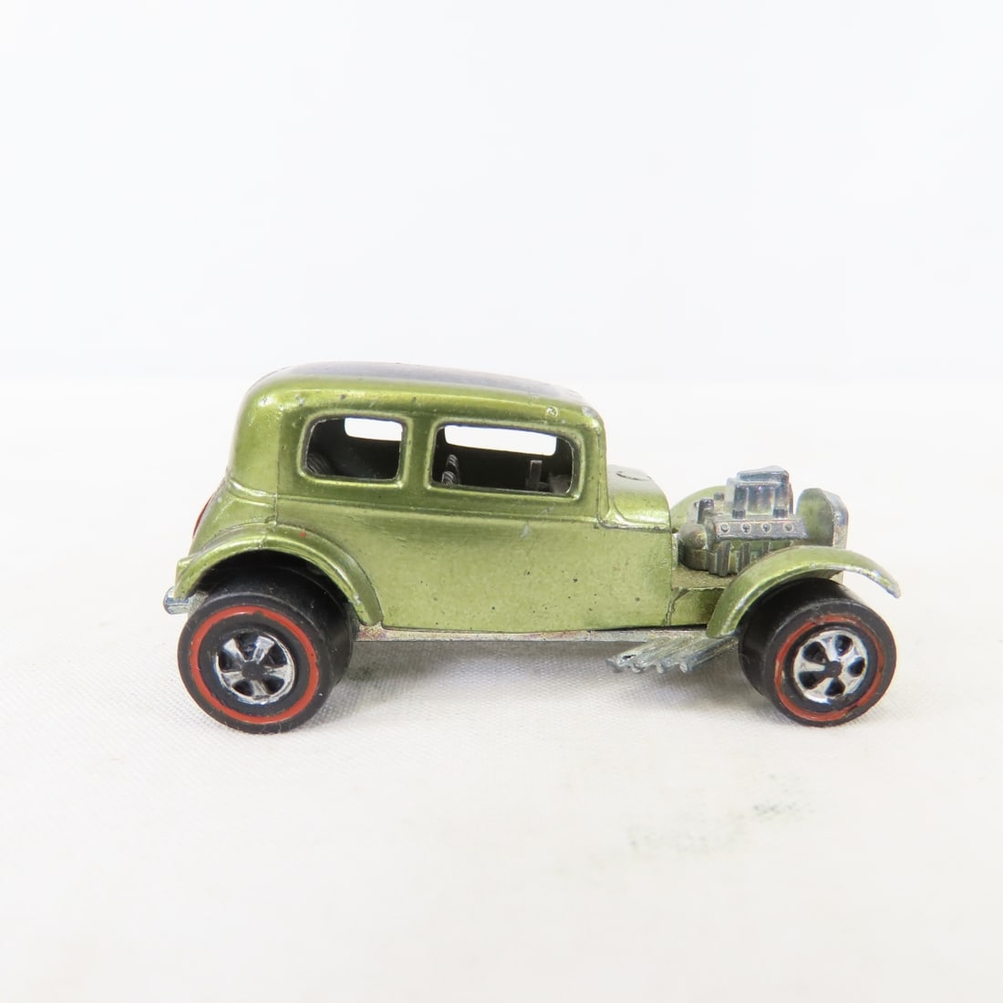 5 1960-70's Hot Wheels Redlines - 2