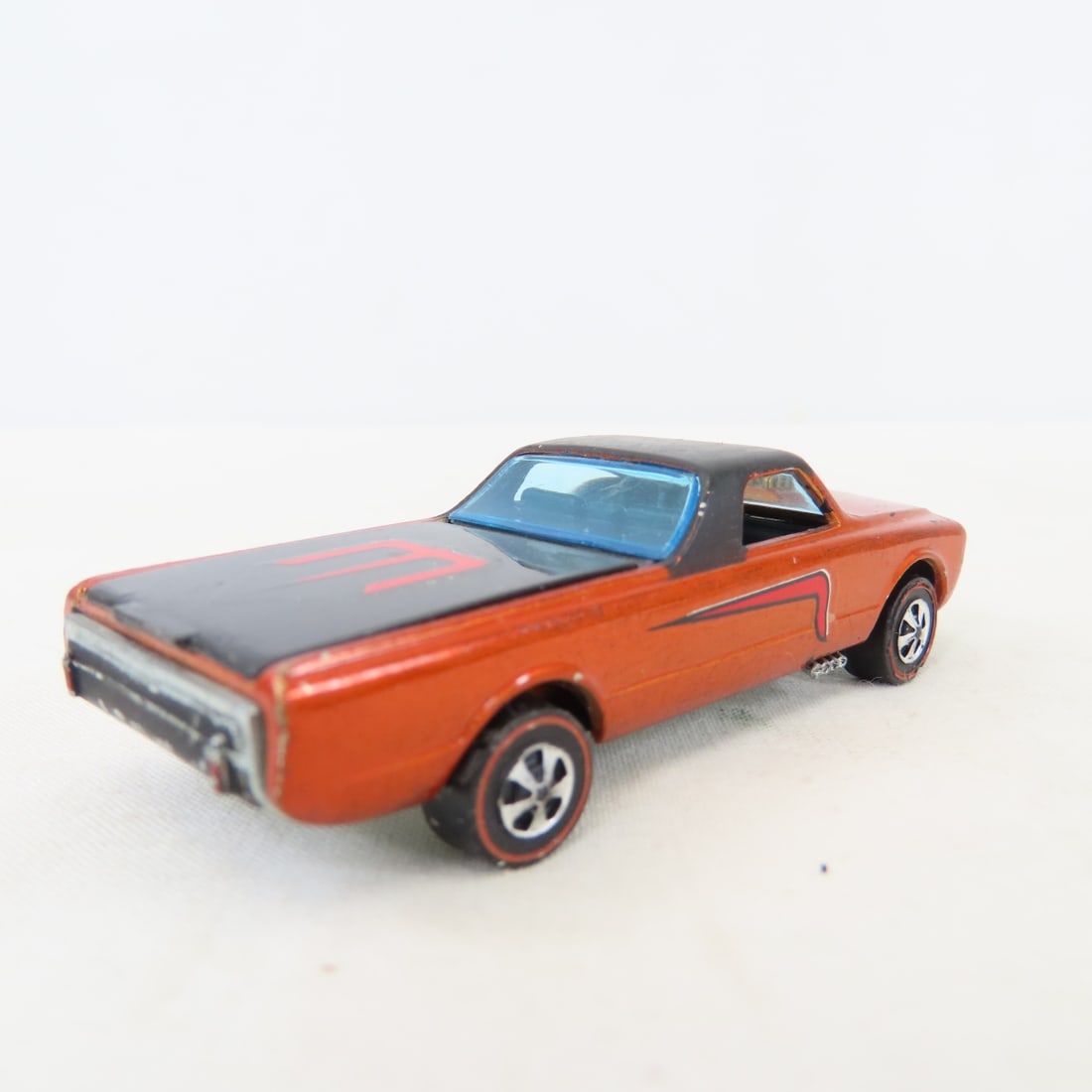 4 Sweet Sixteen Hot Wheels Redlines - 9