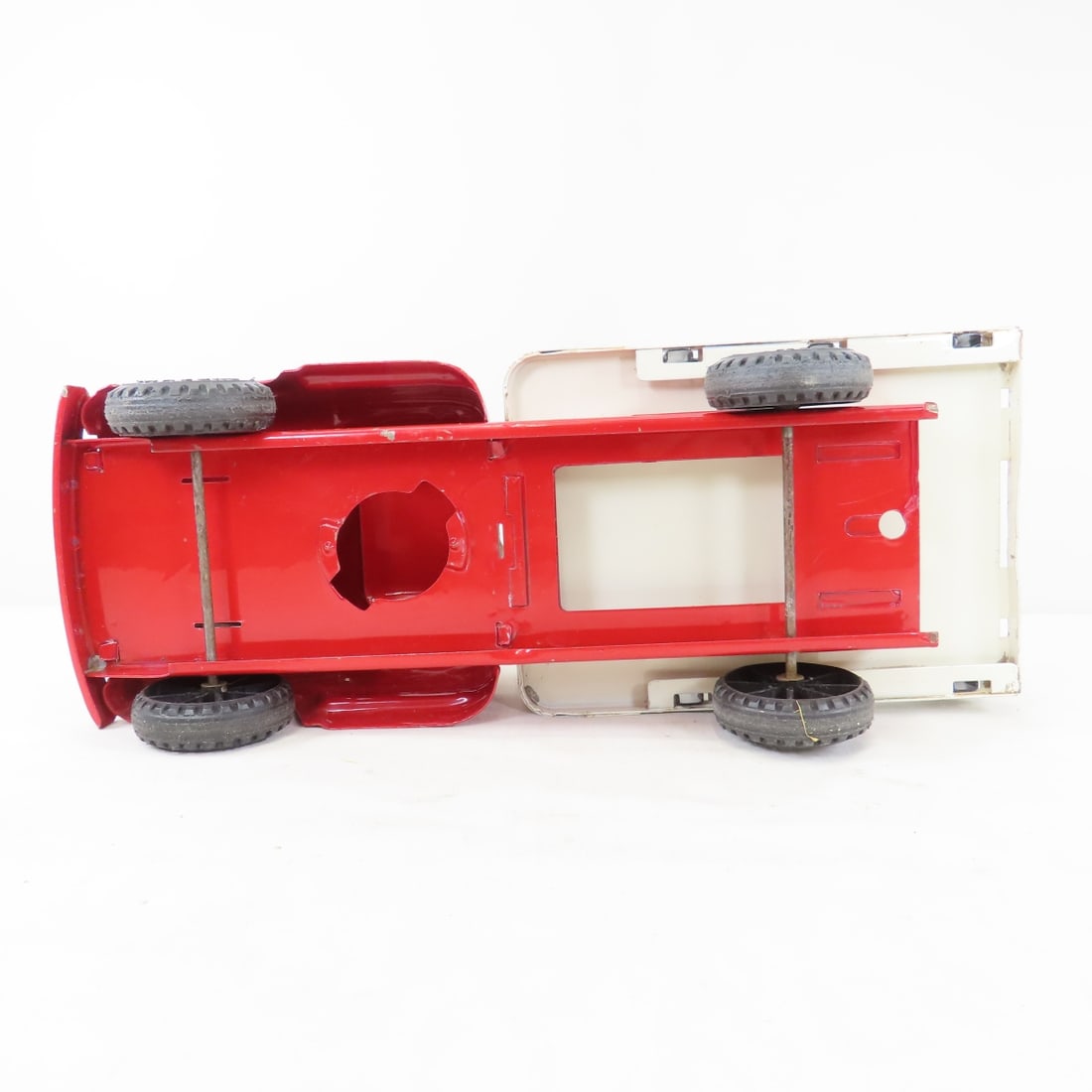 Original Buddy L Cattle Transport Truck w/ 2 Cows - 9