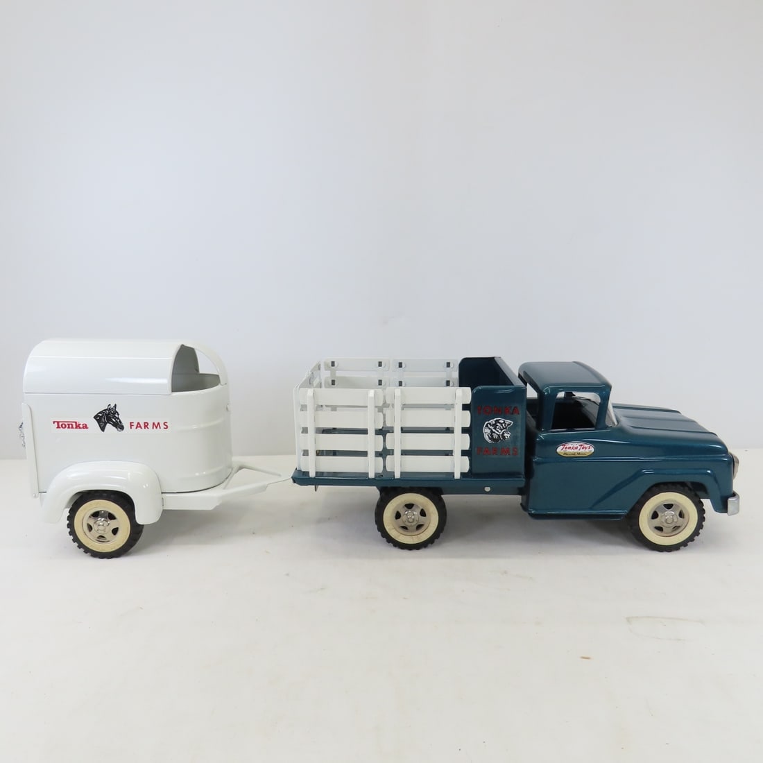 1960's Restored Tonka Livestock Truck & Trailer - 2