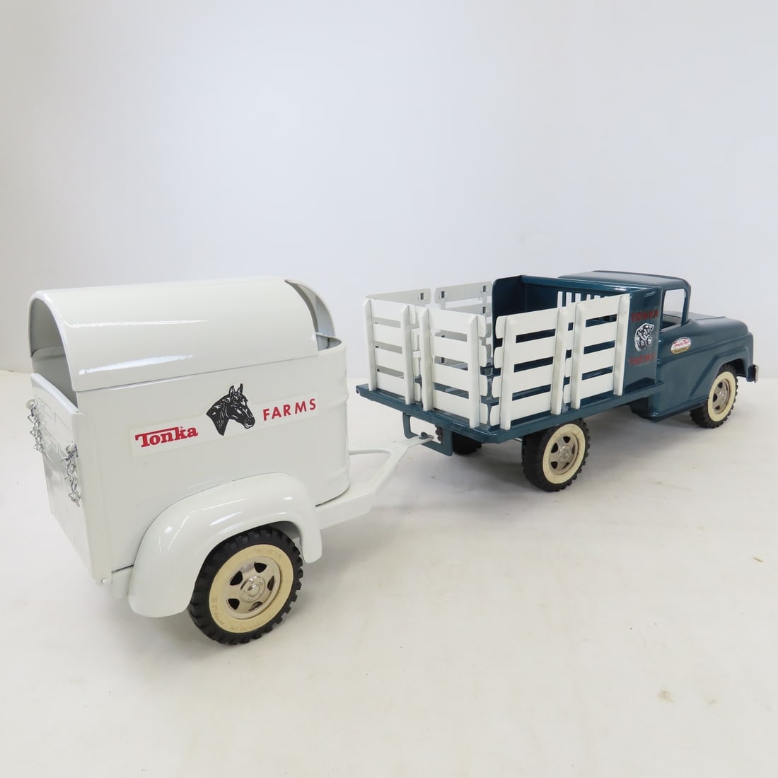 1960's Restored Tonka Livestock Truck & Trailer - 5