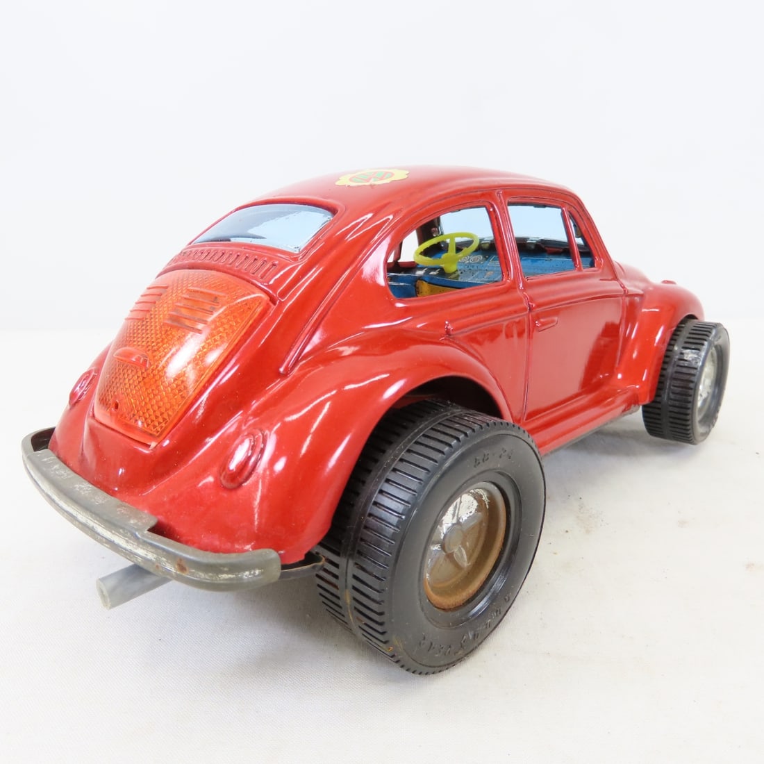 Smoking Volkswagen in Box & 5 Other VW Vehicles - 5