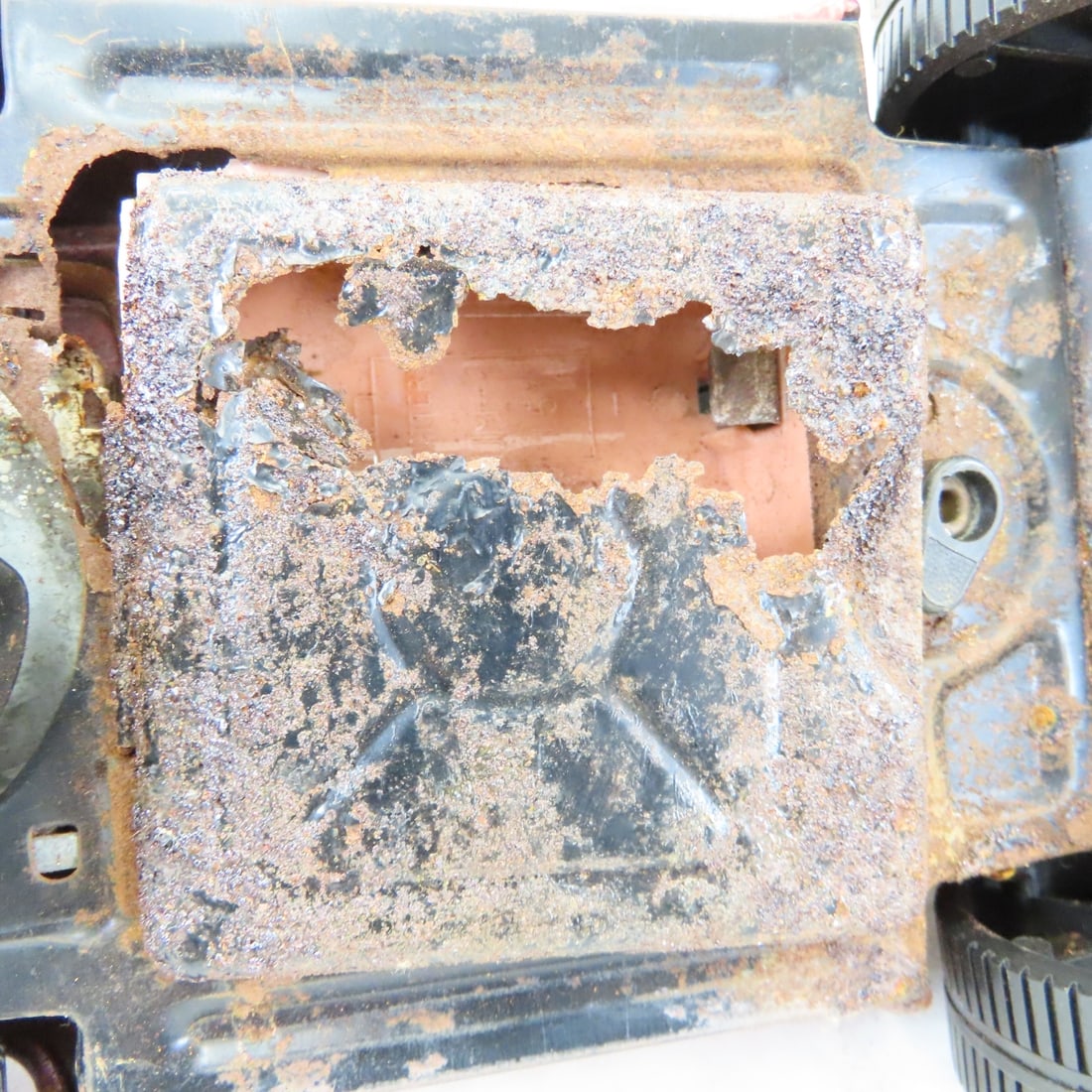 Smoking Volkswagen in Box & 5 Other VW Vehicles - 9