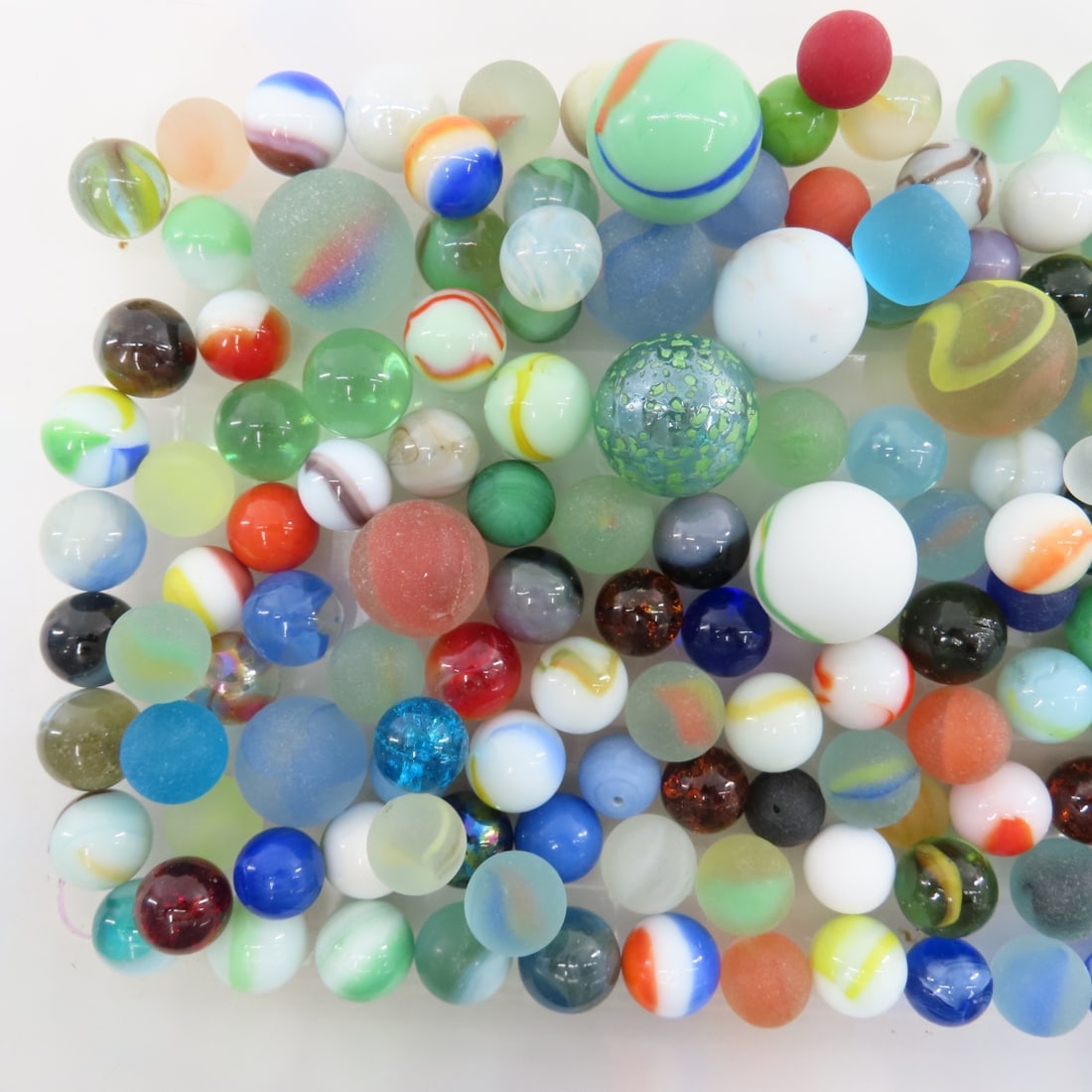 1978 Wonder Woman Costume and 2 Jars of Marbles - 18