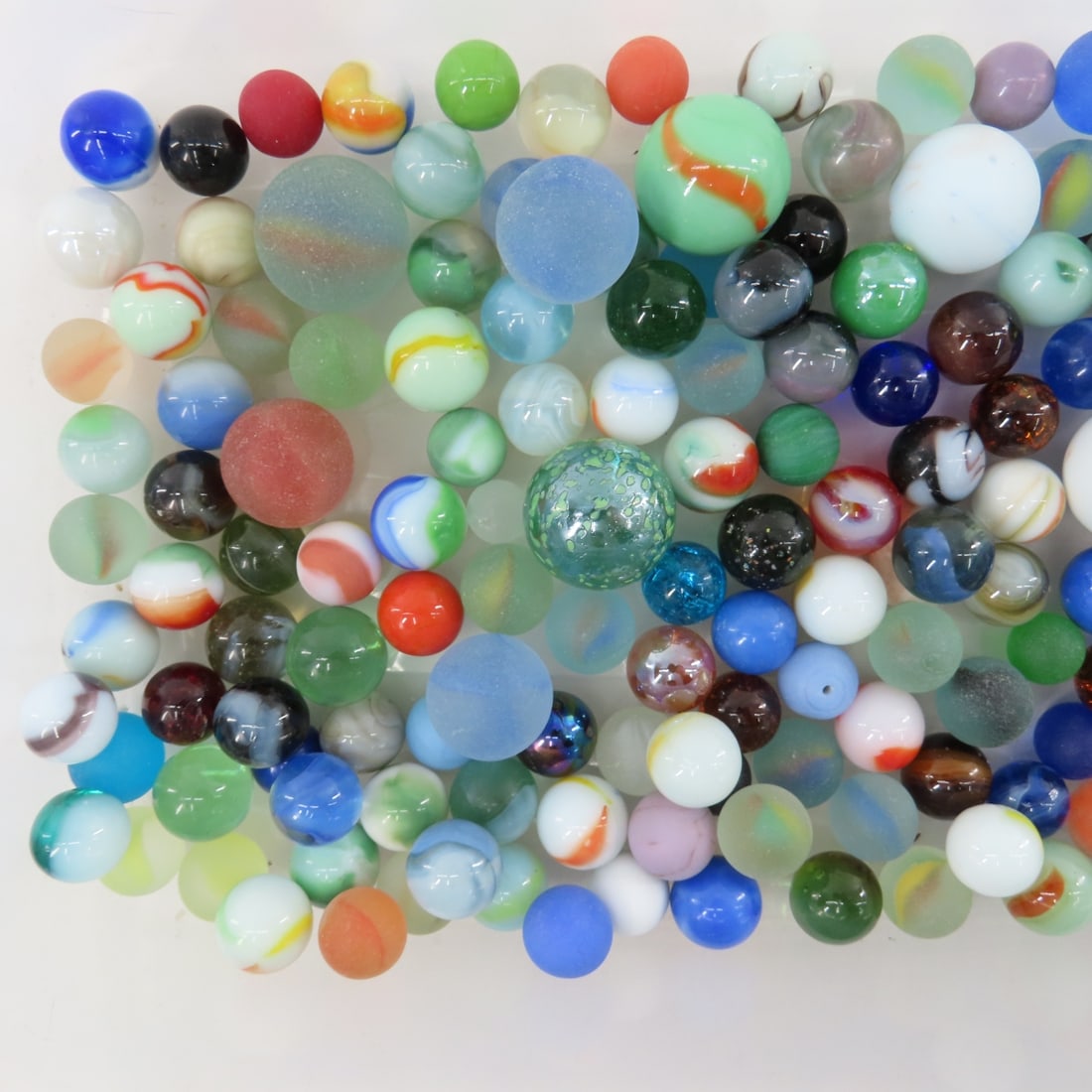 1978 Wonder Woman Costume and 2 Jars of Marbles - 20