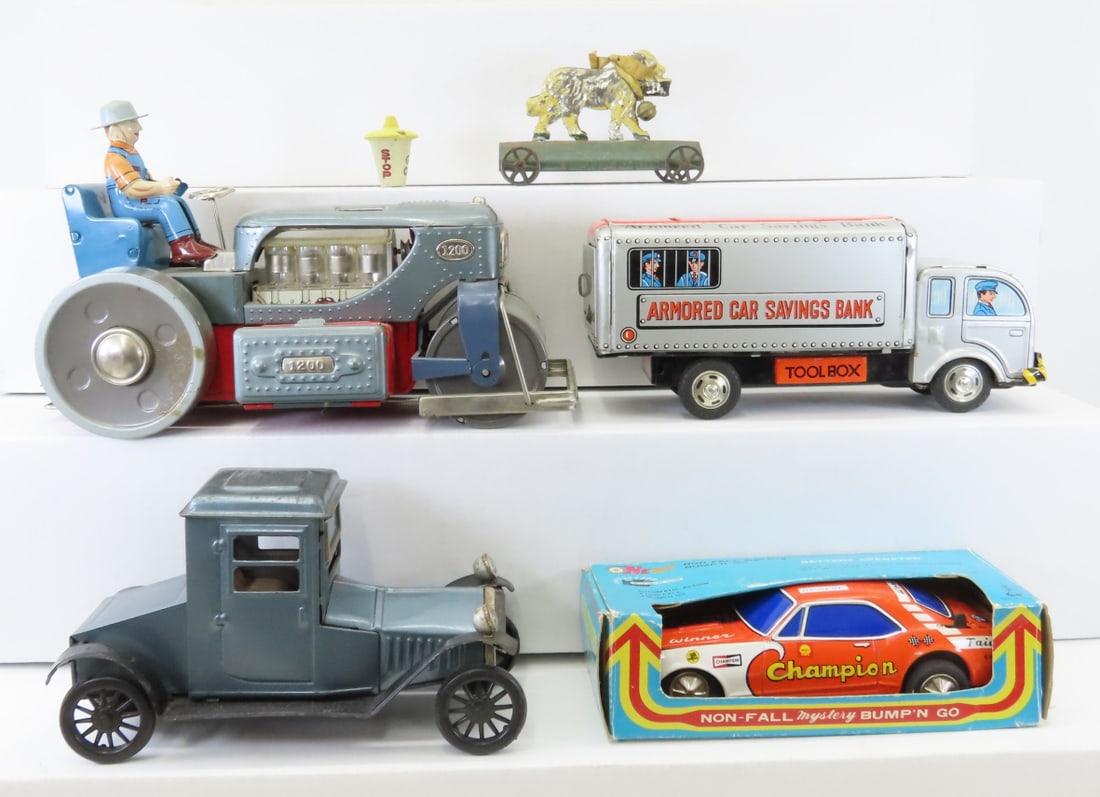 TAIYO Bump 'n go in Box & 4 Other Tin Toys (1 of 20)