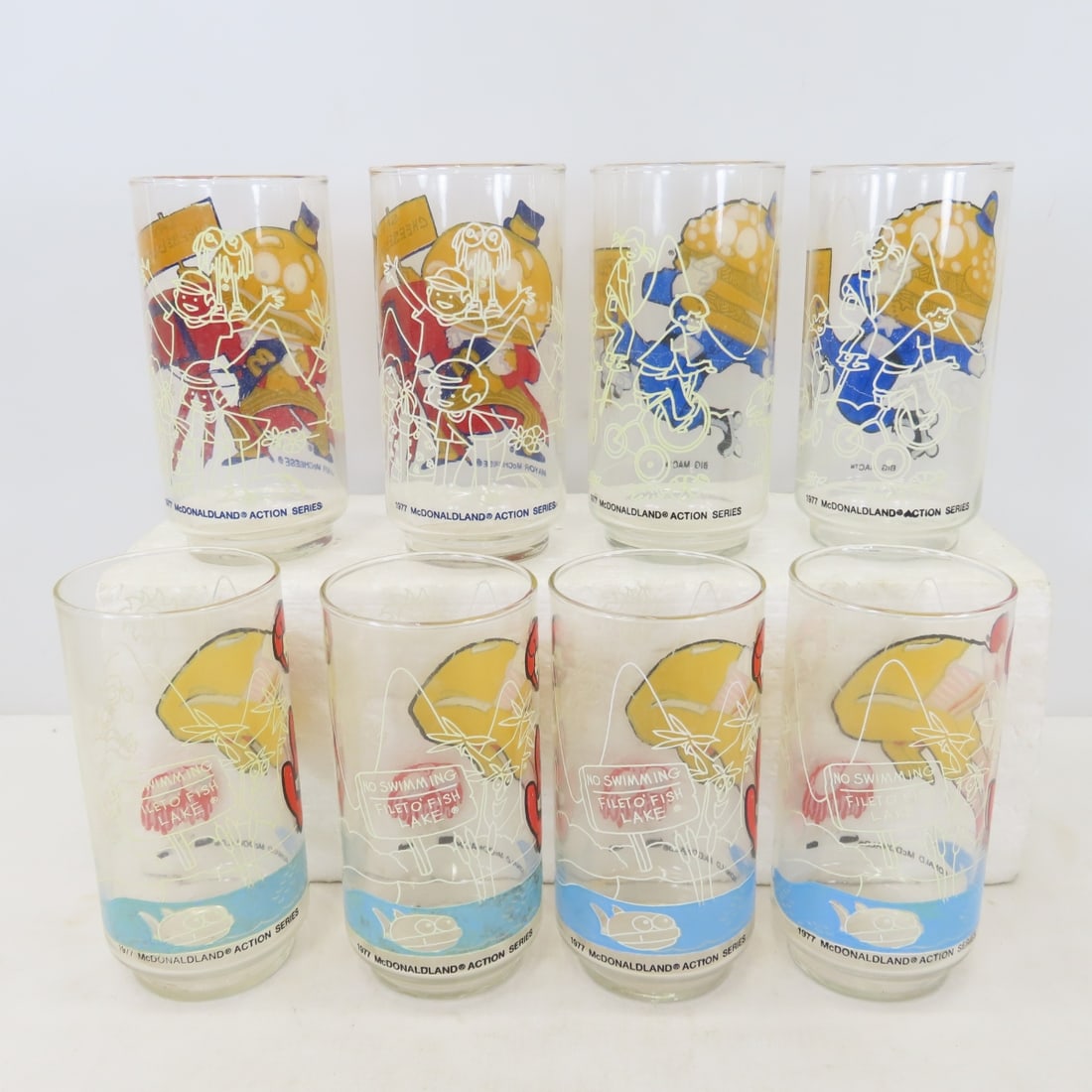 46 Vintage Character Glasses, Smurfs, McDonalds - 16