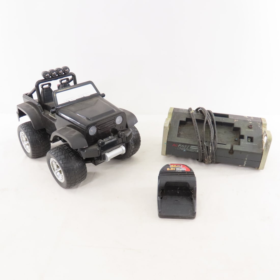 3 RC Vehicles, 1 with box, all untested - 16
