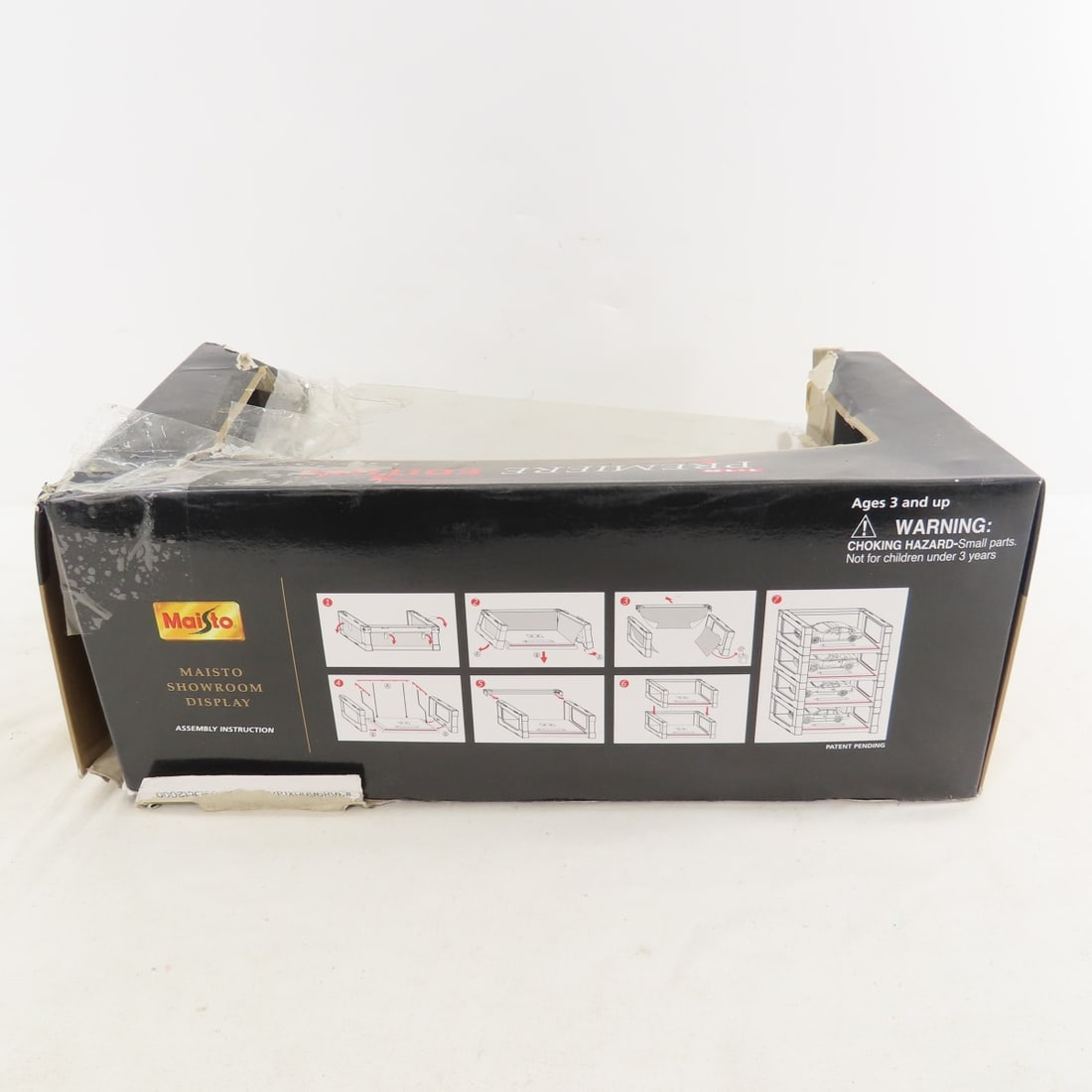 8 1:18 Scale Cars in very rough boxes - 15