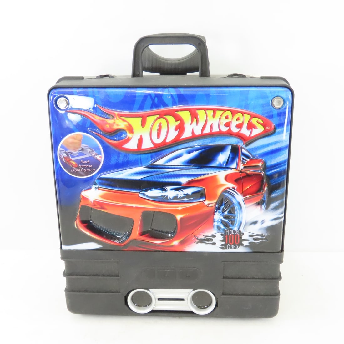 Hot Wheels & other diecast cars, track, case - 17