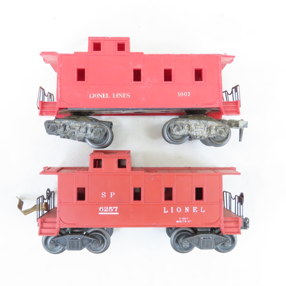 Vintage Lionel Trains, Accessories, & parts - 10