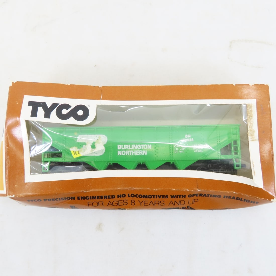 HO Scale Trains & Accessories. AHM Engine & more - 4