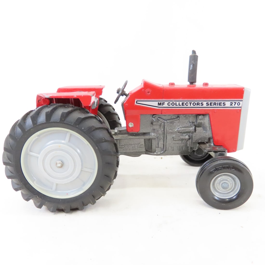 ERTL & TruScale Tractors & Accessories - 9