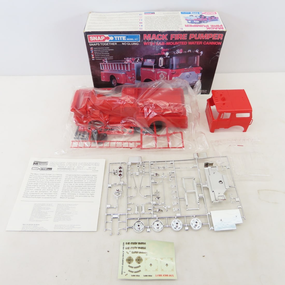 Model Kits in boxes and loose parts - 6