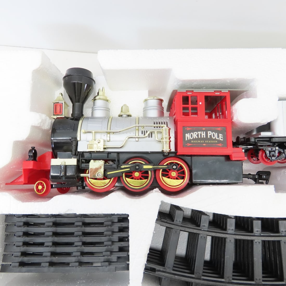 34 & 35 Piece Christmas Train Sets in boxes - 4