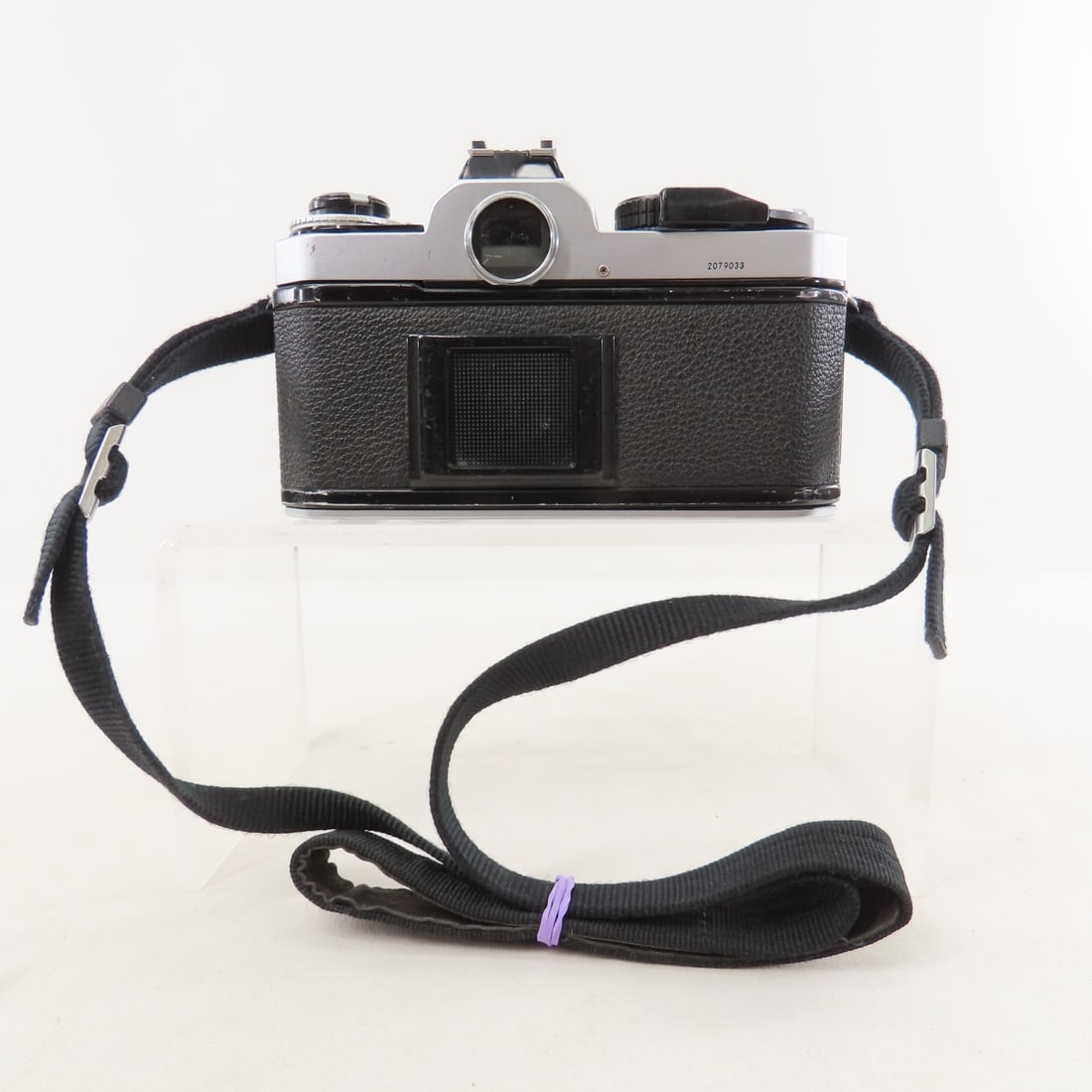 Nikon FE2 35mm Film Camera w/ 28mm f/3.5 Lens - 5