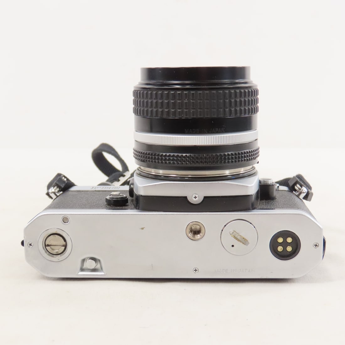 Nikon FE2 35mm Film Camera w/ 28mm f/3.5 Lens - 7