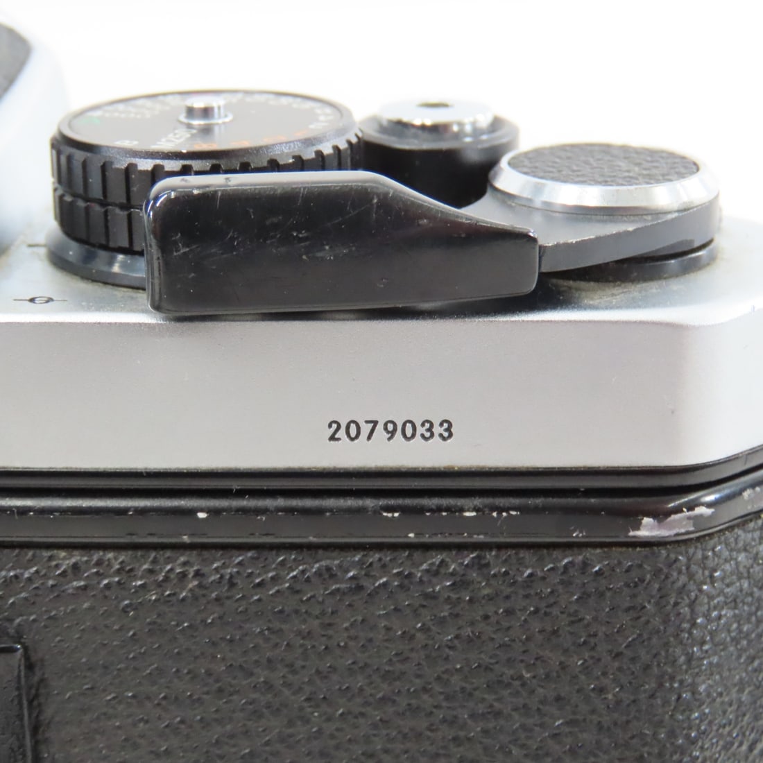 Nikon FE2 35mm Film Camera w/ 28mm f/3.5 Lens - 8