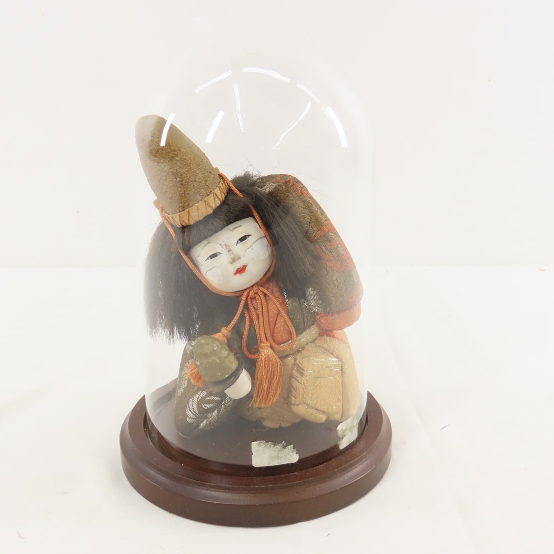 4 Asian Dolls & Clothes Brush - 16