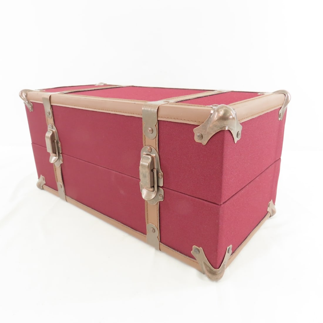 Geppeddo Porcelain & Plastic Collector's & More - 16