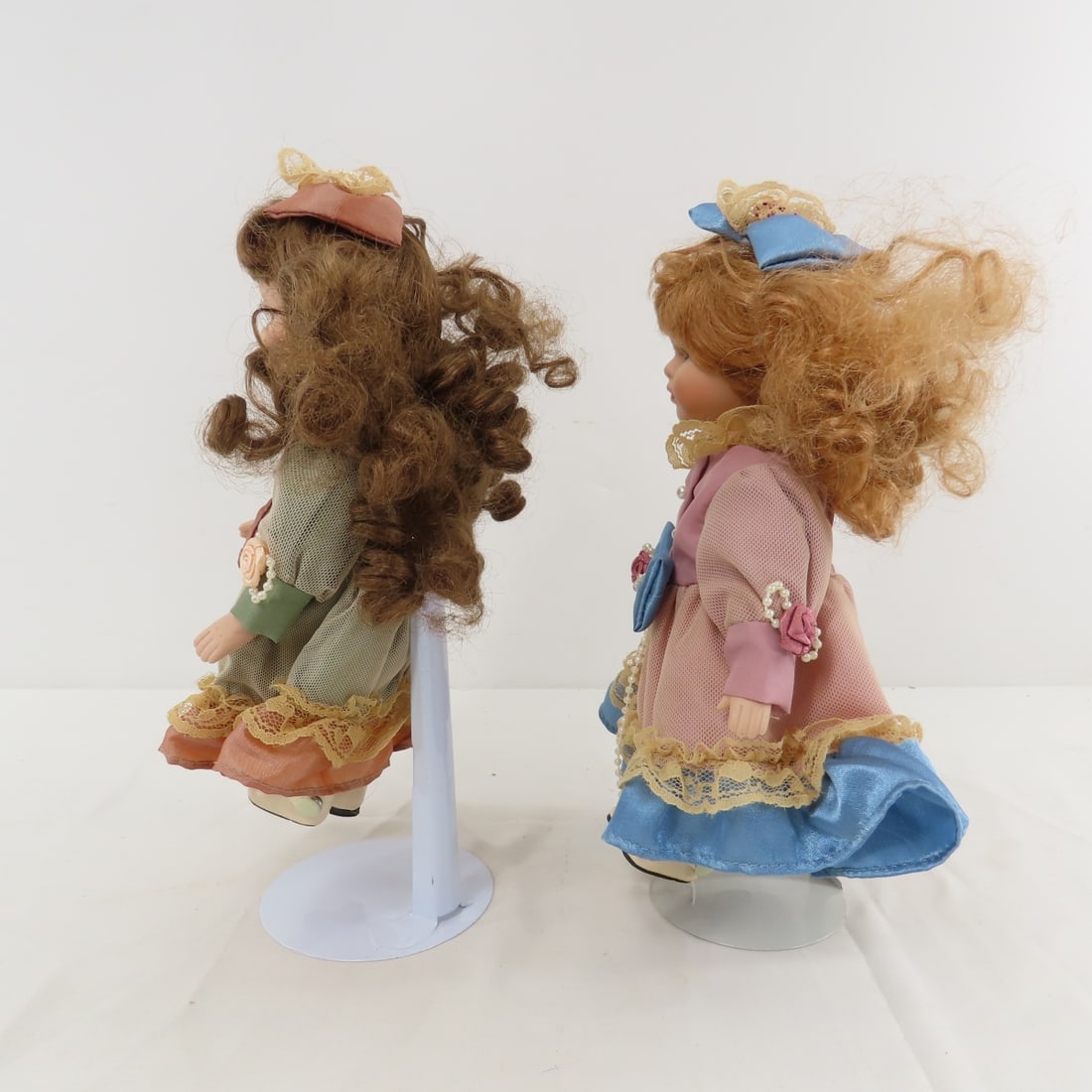 Geppeddo Porcelain & Plastic Collector's & More - 5