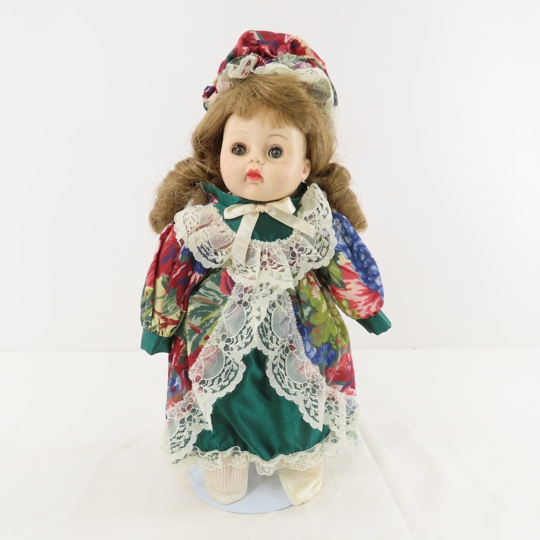 3 1950's Madame Alexander Dolls - 10