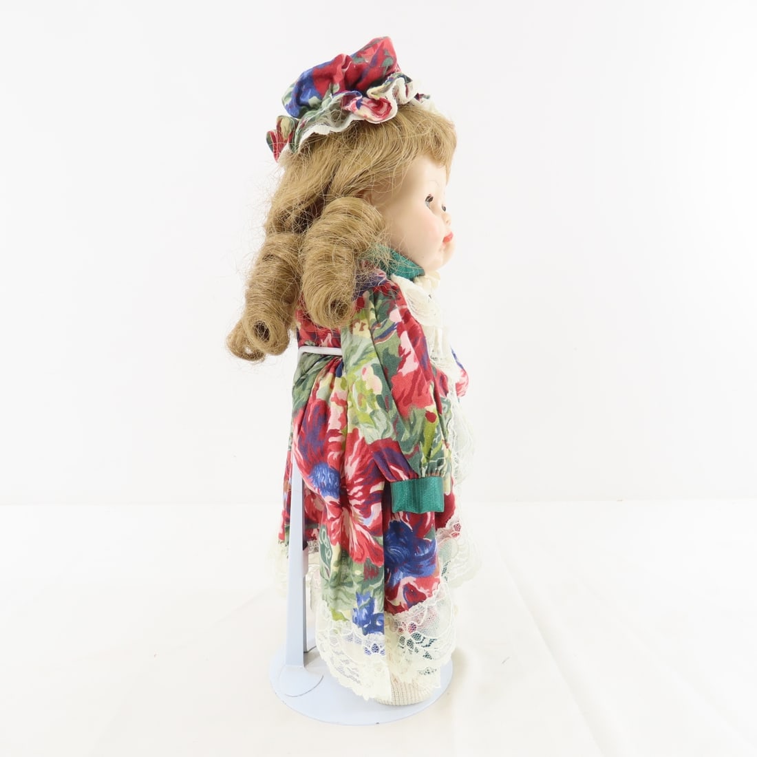 3 1950's Madame Alexander Dolls - 11