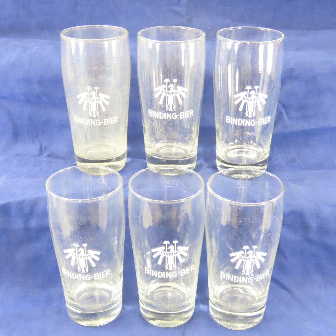 6 Vintage Binding-Bier, 12oz Beer Glasses: 6 Vintage Binding-Bier, 12oz Beer Glasses - Lot Size: 10 x 7 x 7", 4 lbs Photos are part of description. (Live Auctioneers only shows a max of 20 photos). Please ask questions and read terms &
