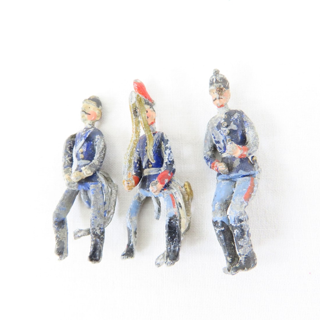 Tin & cast metal horse drawn carts, toy cannon - 15