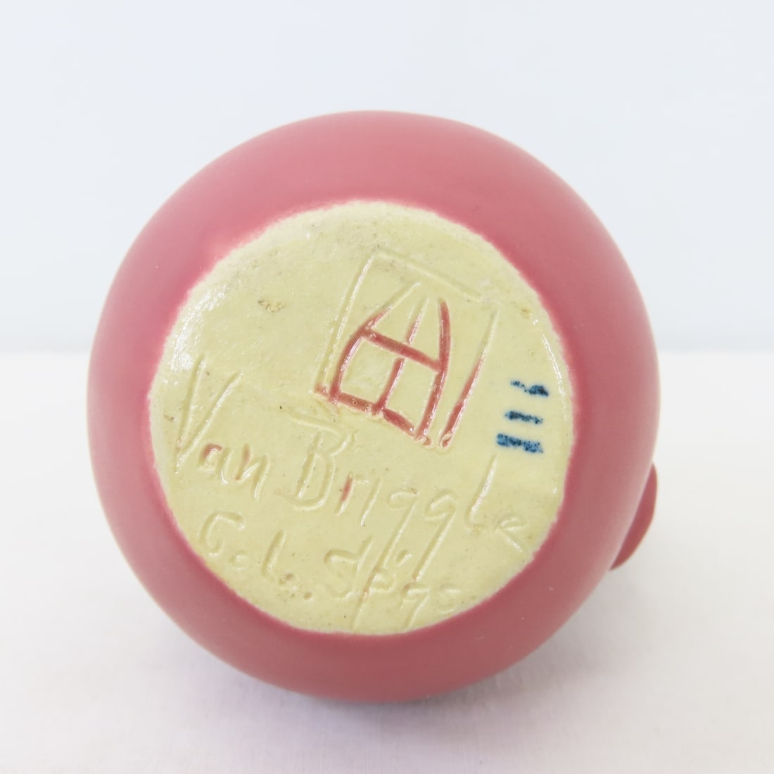 Roseville, Van Briggle, & Weller Pottery - 19