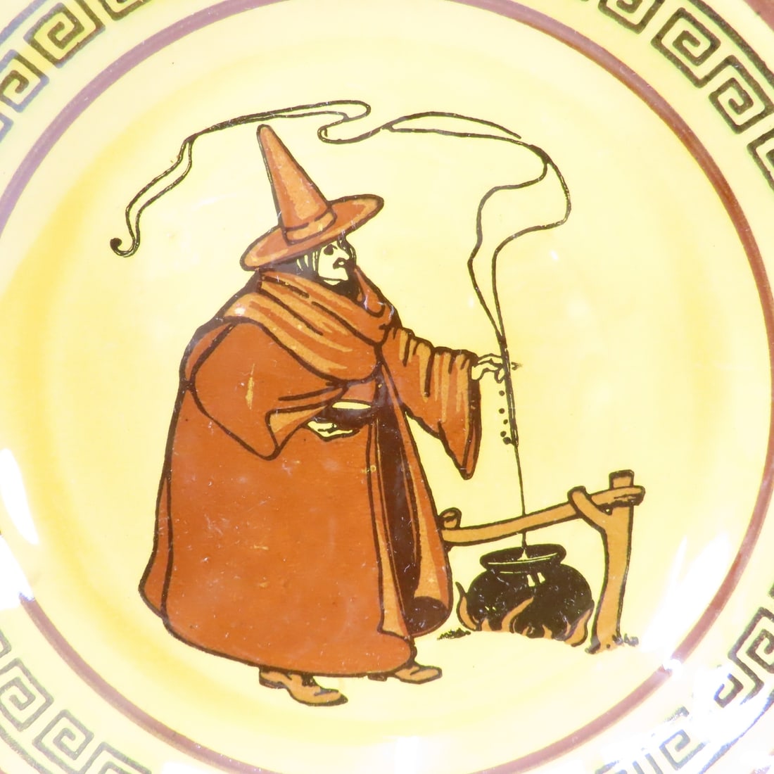 Royal Doulton Witches Bowl D2735 9.25" - 3