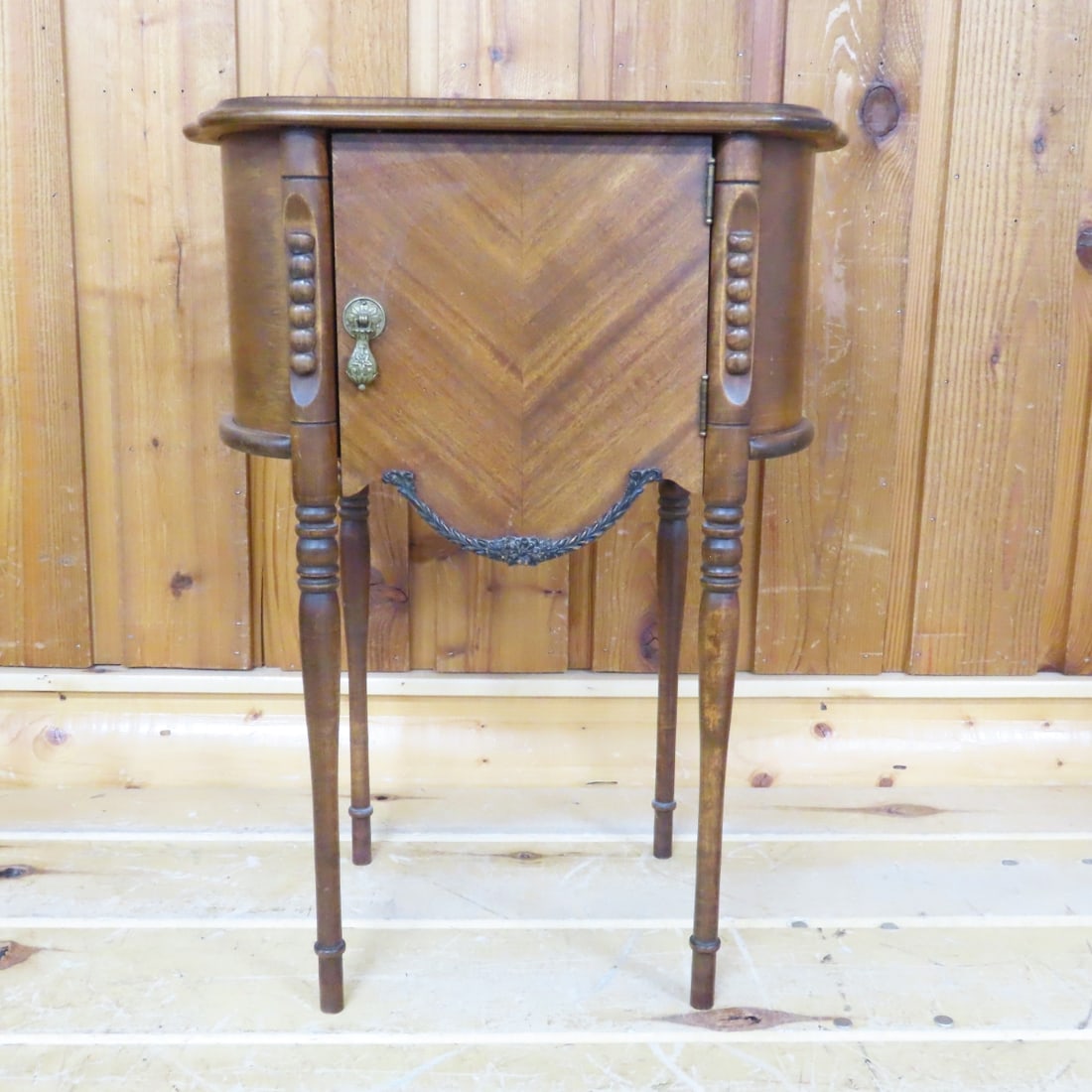 Antique Walnut Humidor Smoking Stand (1 of 12)