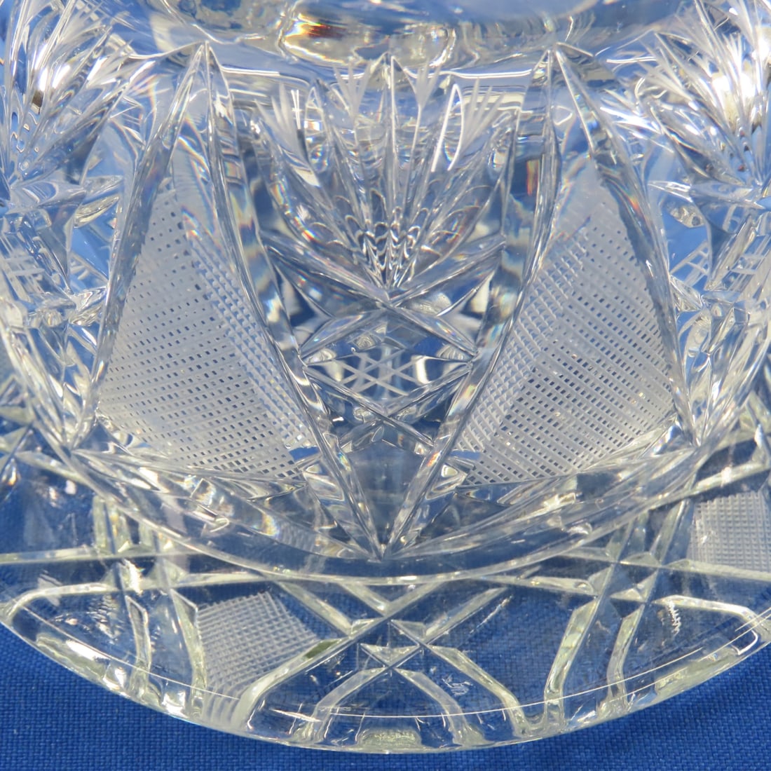 8 Pcs Early American Pattern & Cut Glass - 17