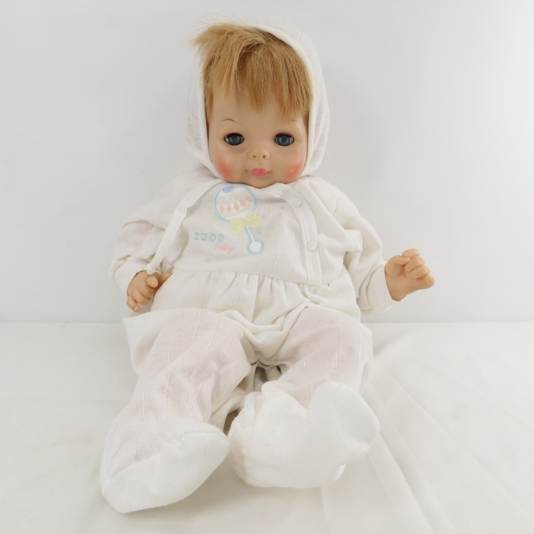 2 1965 Vogue Vinyl & Fabric Baby Dolls - 2