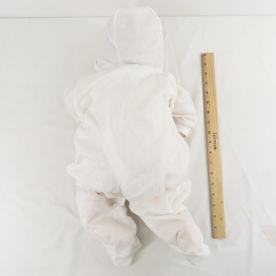 2 1965 Vogue Vinyl & Fabric Baby Dolls - 4