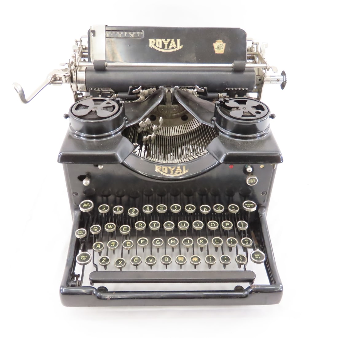 Vintage Royal Model 10 Typewriter w/ Beveled Glass - 3