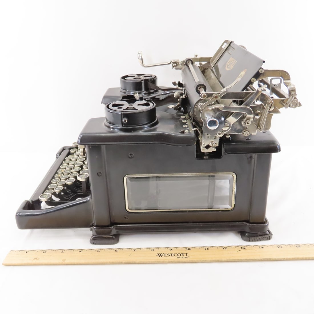 Vintage Royal Model 10 Typewriter w/ Beveled Glass - 5