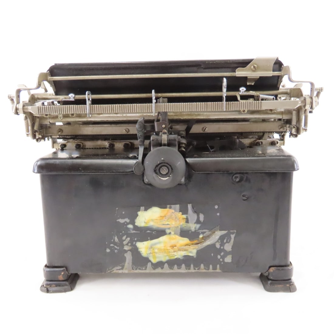 Vintage Royal Model 10 Typewriter w/ Beveled Glass - 7