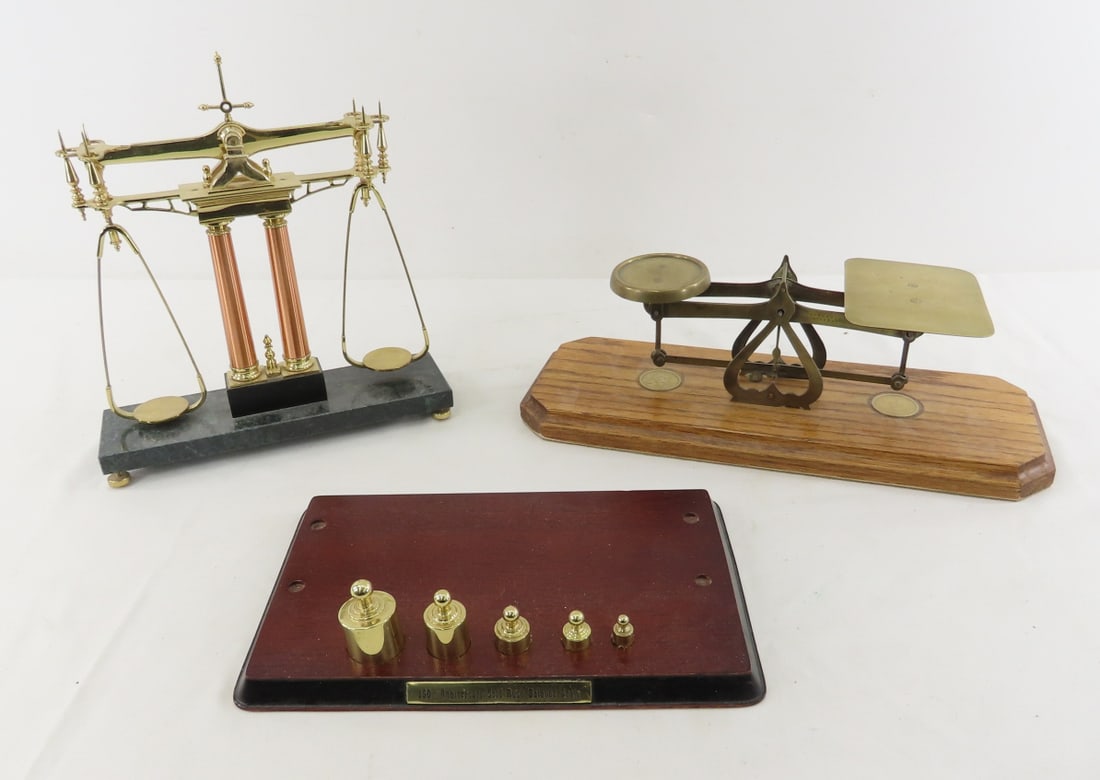 Franklin Mint Gold Rush & Other Balance Scale (1 of 16)