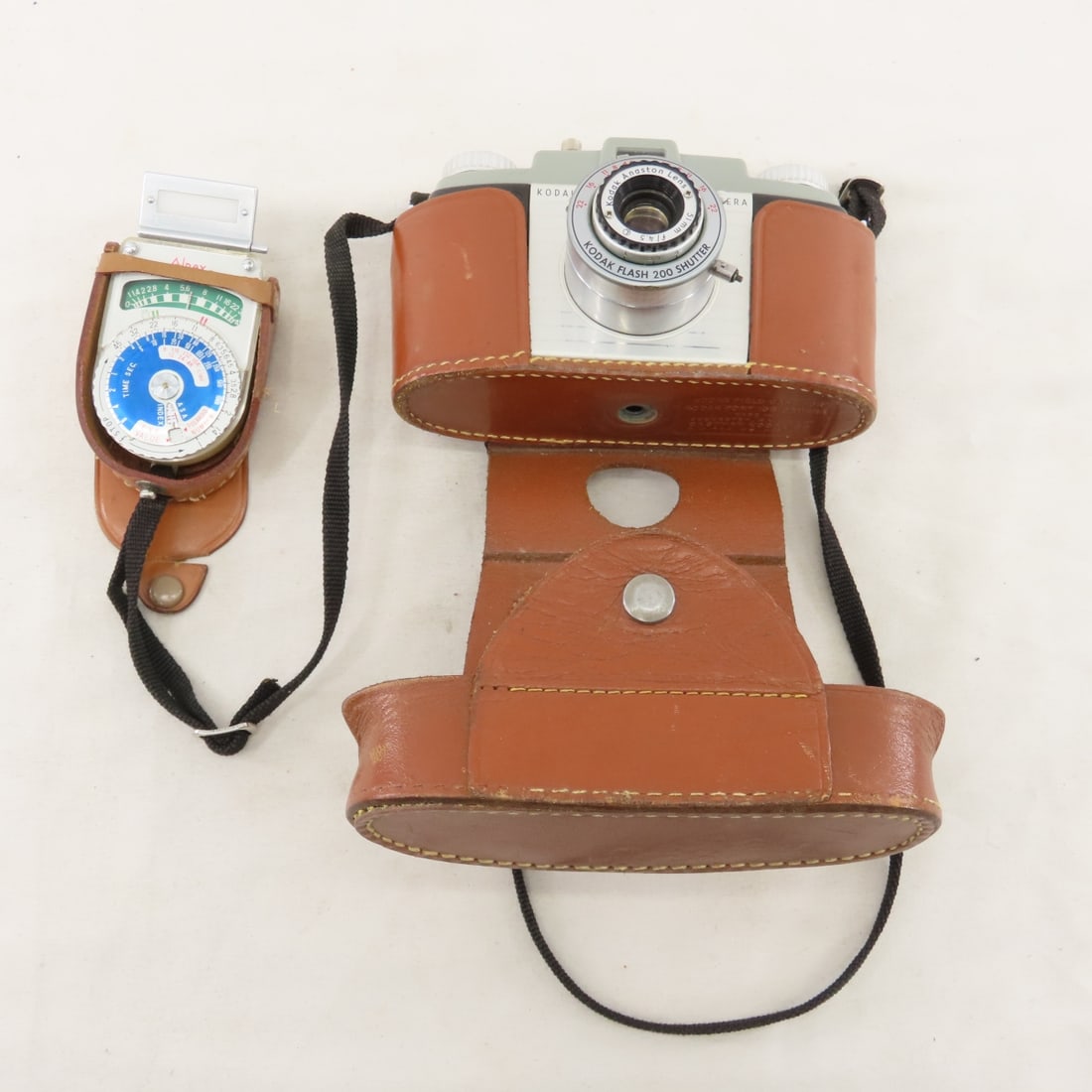 Vintage Film Cameras, Kodak, Minolta & Others - 15