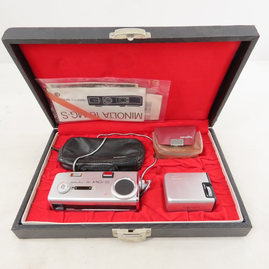 Vintage Film Cameras, Kodak, Minolta & Others - 2