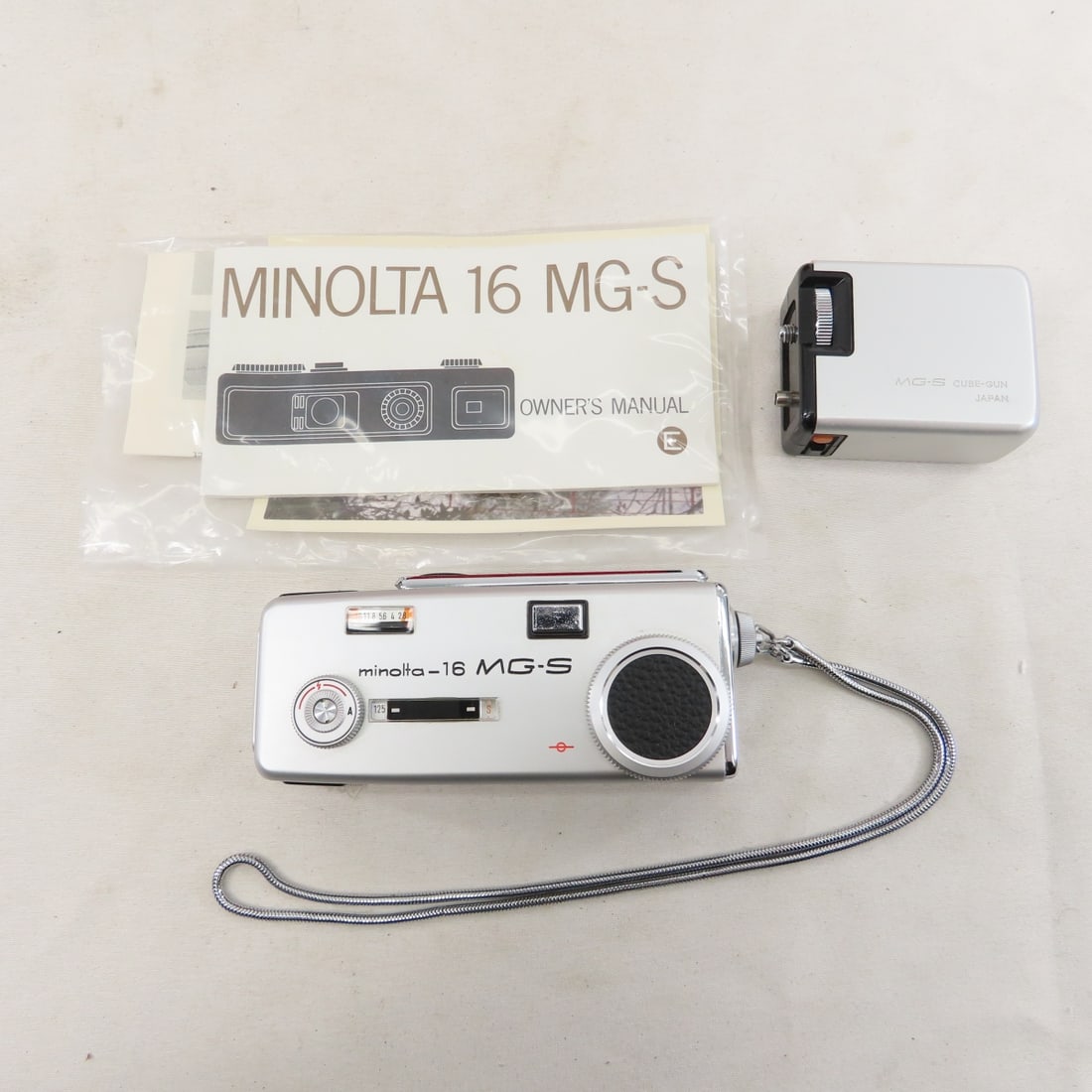 Vintage Film Cameras, Kodak, Minolta & Others - 3