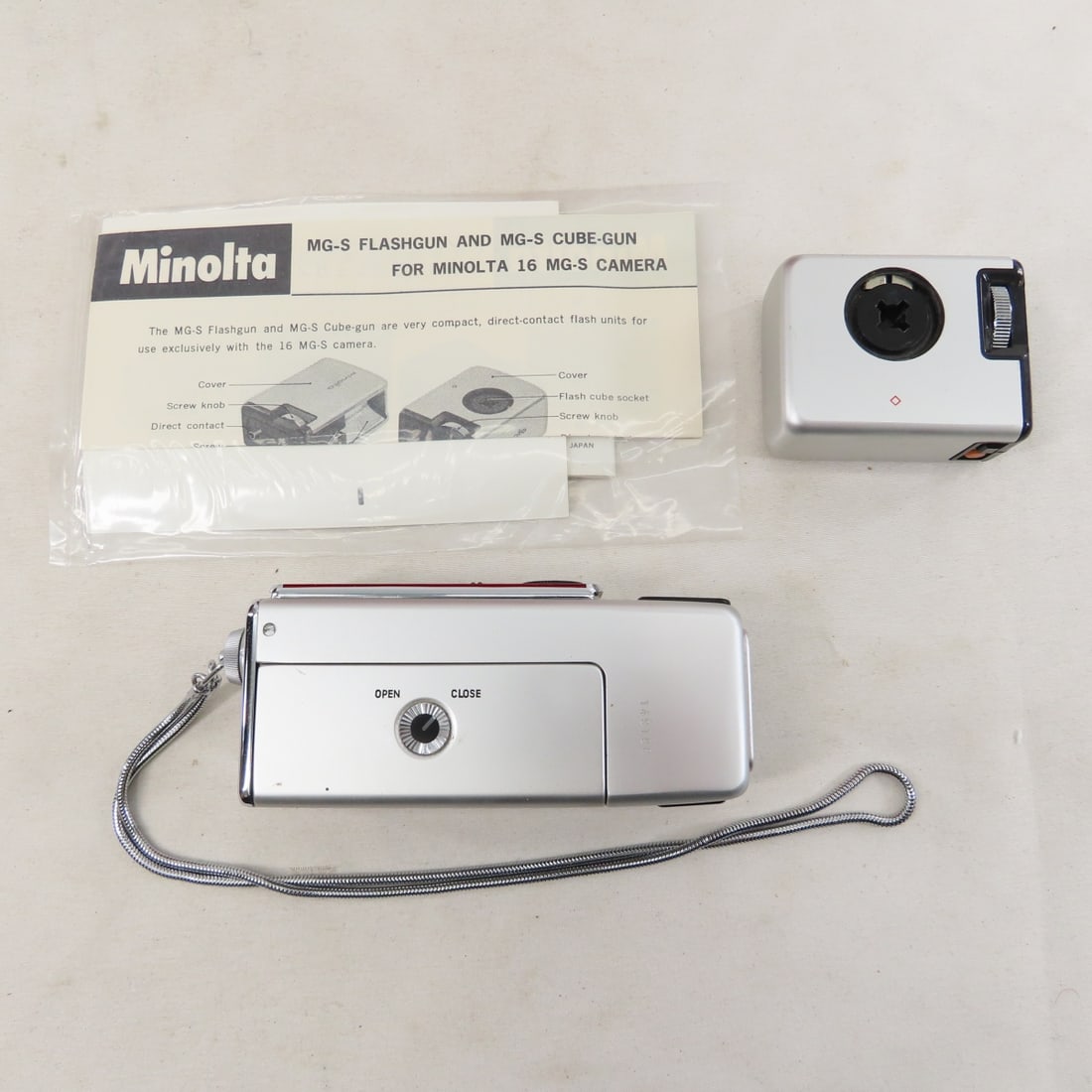 Vintage Film Cameras, Kodak, Minolta & Others - 4