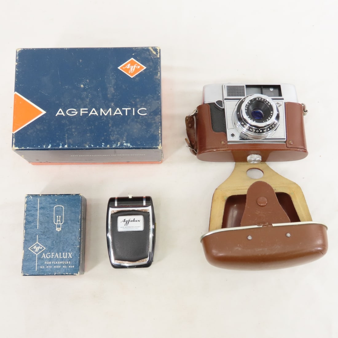 Vintage Film Cameras, Kodak, Minolta & Others - 6
