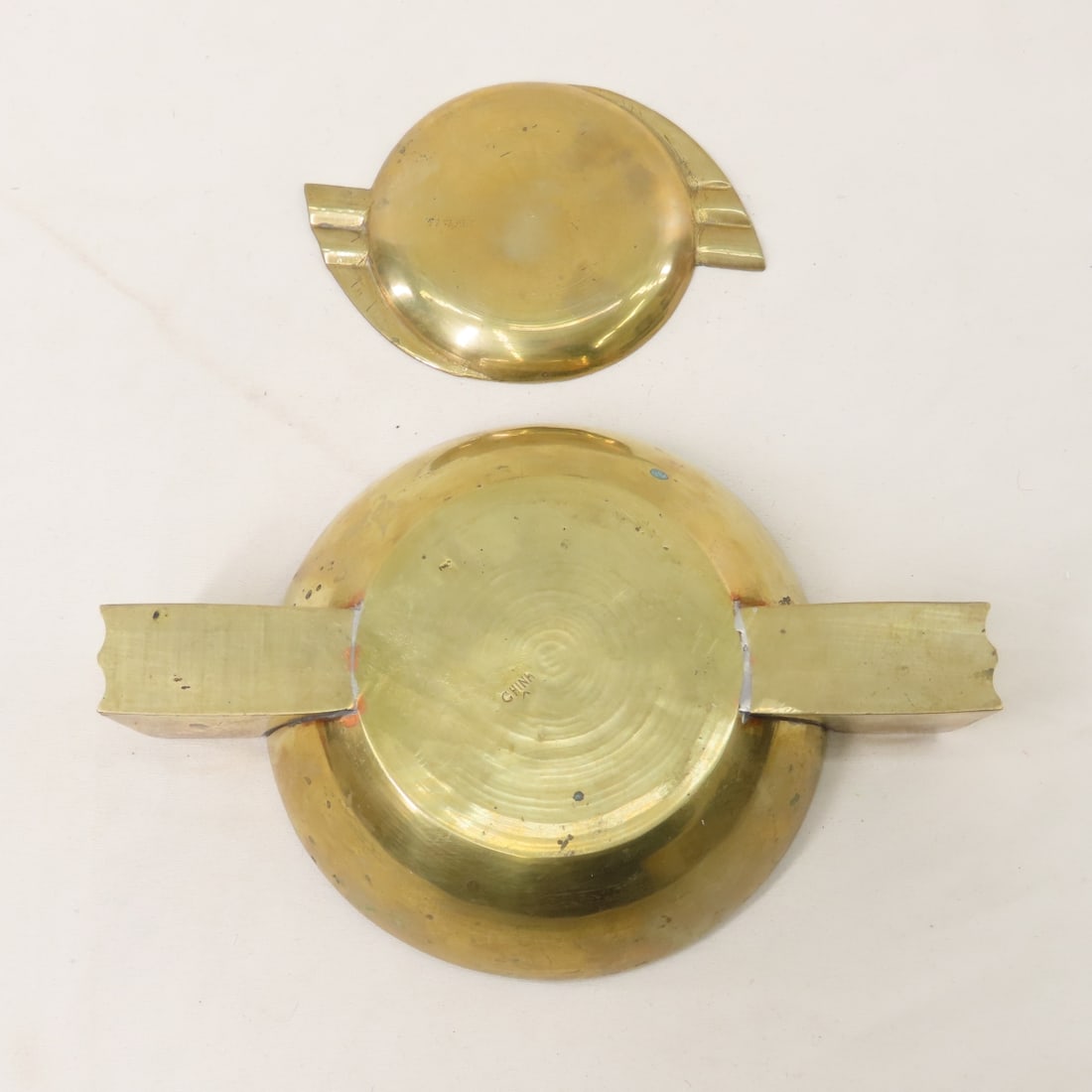 Vintage Spittoon, Ashtrays, Cigar Boxes & More - 10