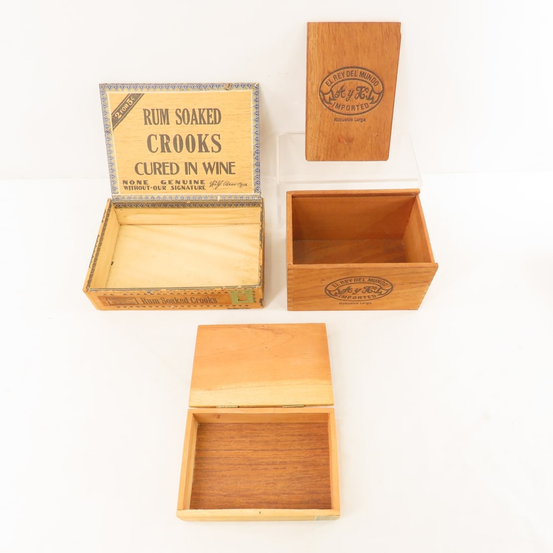 Vintage Spittoon, Ashtrays, Cigar Boxes & More - 18