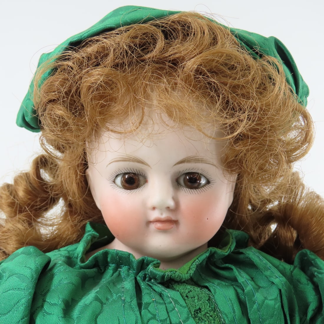 18" Bisque Belton 8 Shoulder Head Doll - 5