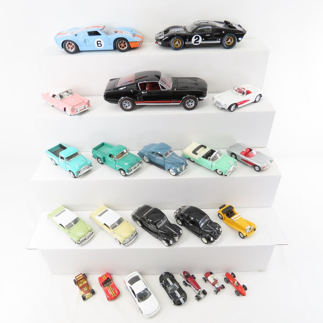 Collection of Diecast Classic Cars, Maisto & Other (1 of 20)